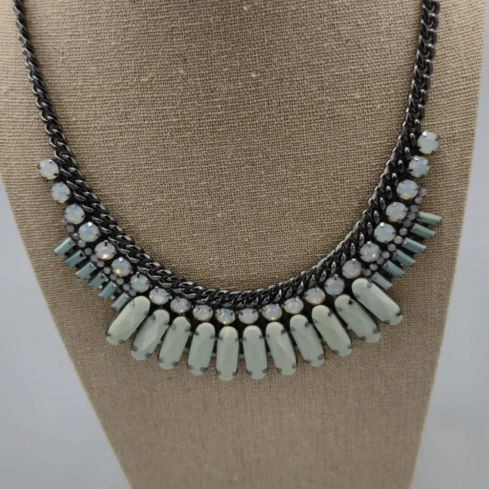 Spring Street Green Stone Adjustable Necklace